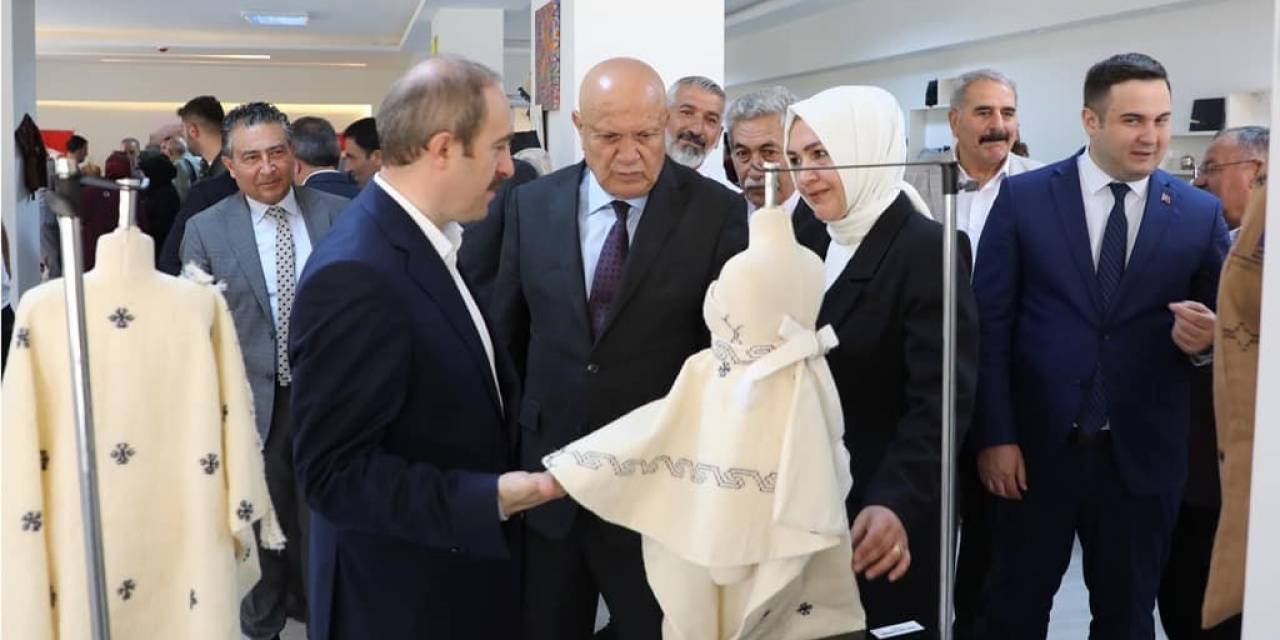 Aile Yaşam Merkezinde Ehram Ürünleri Sergisi