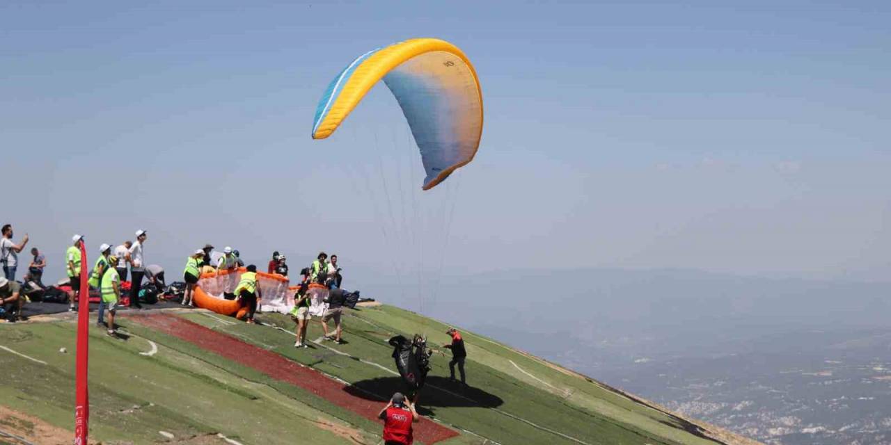 18 Ülkeden 101 Paraşütçü, Çameli Semalarını Süsledi