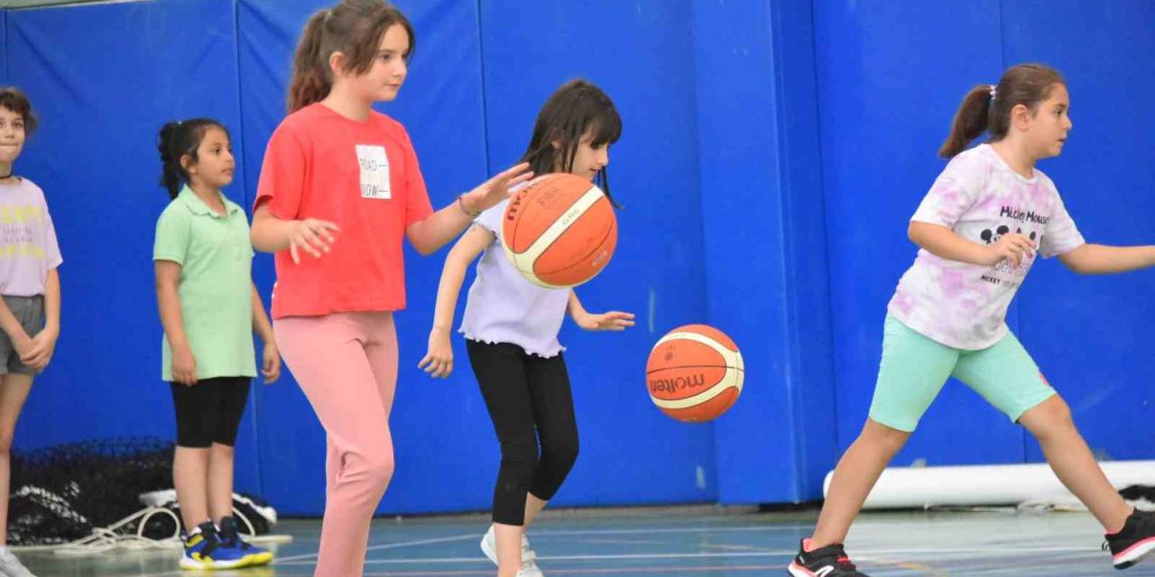 Basketbol Kursu Yoğun İlgi Gördü