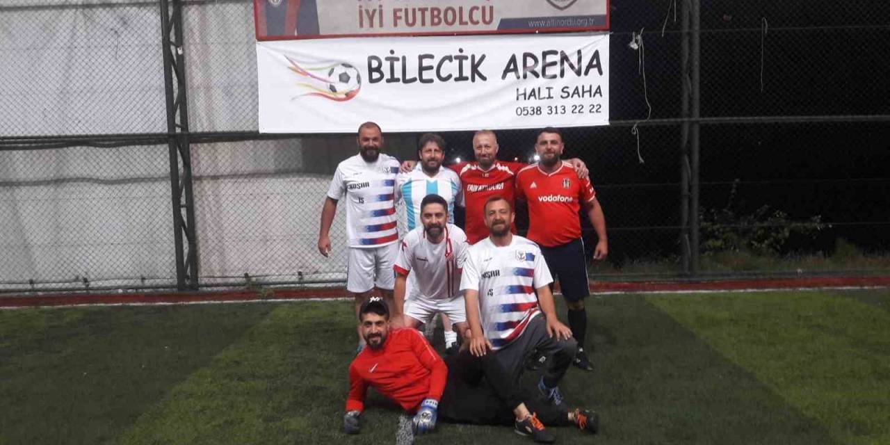 Birlik Beraberlik Sağlamak Amacıyla Düzenlenen Hali Saha Turnuvasının Şampiyonu Belli Oldu