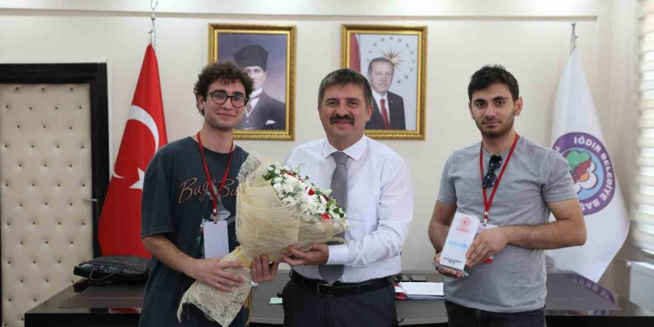 Vali Sarıibrahim, Öğrencilerle Bir Araya Geldi