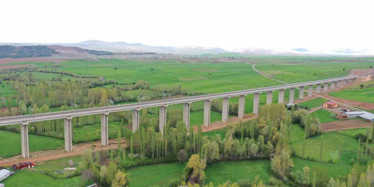 Ankara-izmir Hızlı Treni İle 14 Saatlik Yolculuk 3,5 Saate İnecek