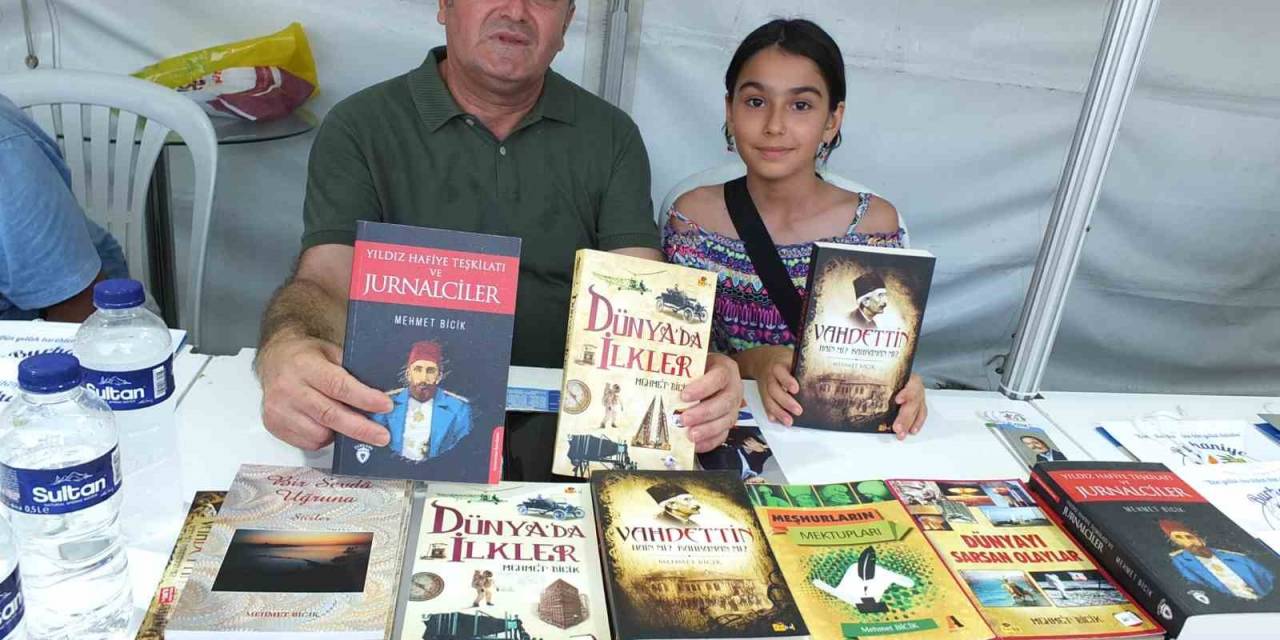 Burhaniyeli Yazar Bicik, Okurlarıyla Buluştu