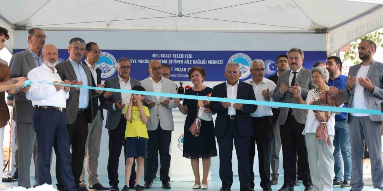 Şükriye Yazıcı Ve Fatma Çetiner Aile Sağlığı Merkezi Ve Kapalı Pazaryeri Hizmete Açıldı