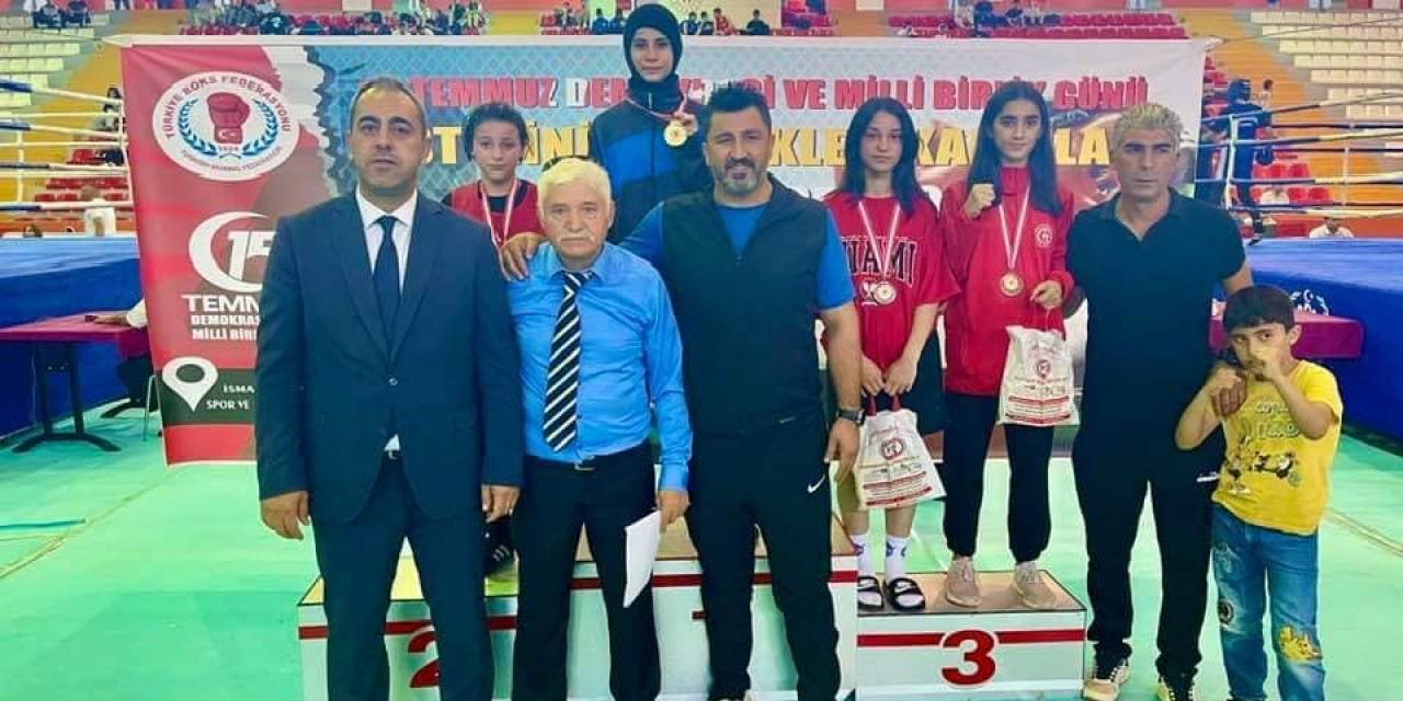 Kozan Belediye Sporcusu Azra Nur Çetin Şampiyon Oldu