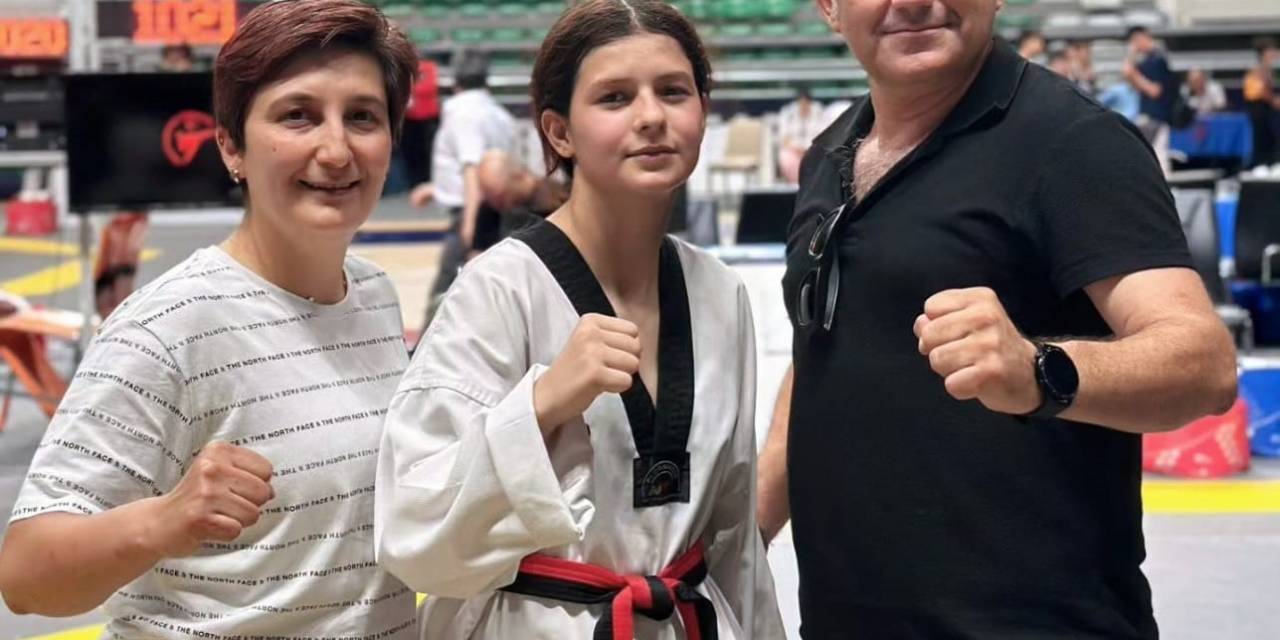 Yunusemreli Selvinaz, Dünya Şampiyonası Biletini Aldı