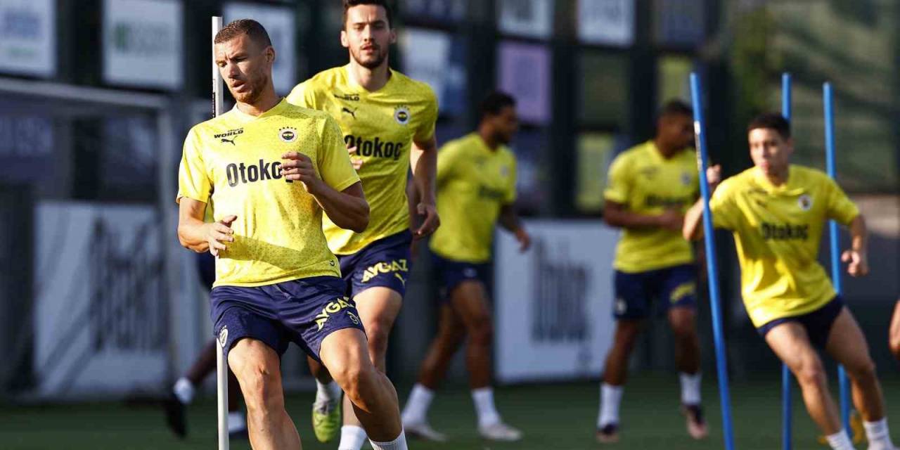 Fenerbahçe, Zimbru Maçı Hazırlıklarını Sürdürdü