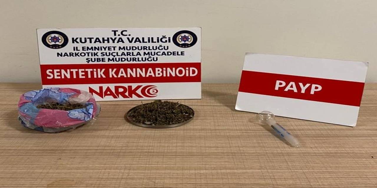 ’dur’ İhtarına Uymayan Araçtan Uyuşturucu Çıktı, 2 Şüpheli Tutuklandı