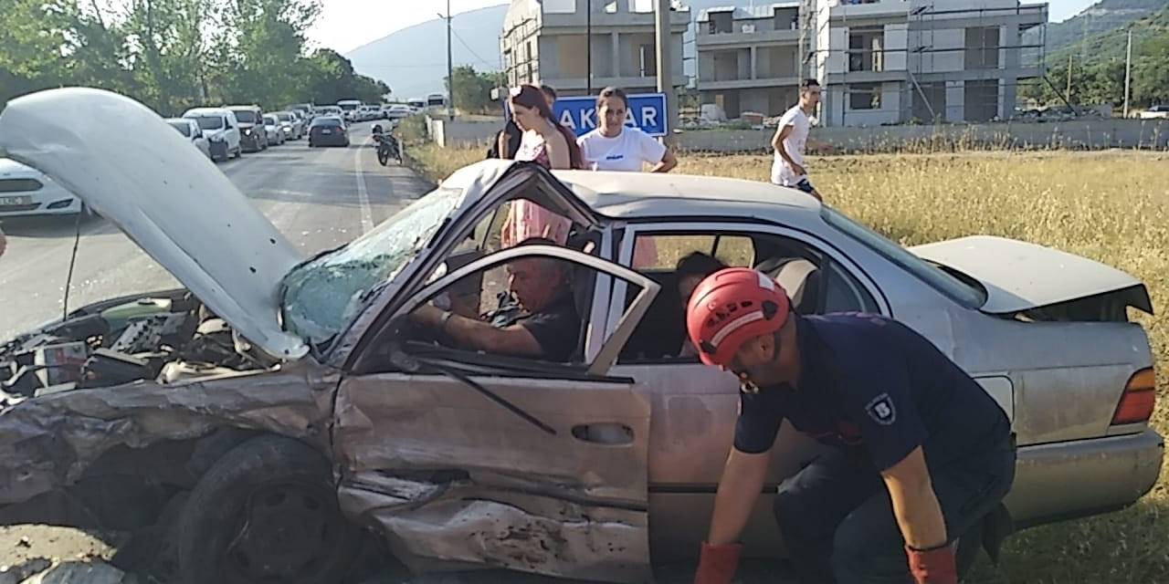 Erdek’te Trafik Kazası: 6 Yaralı