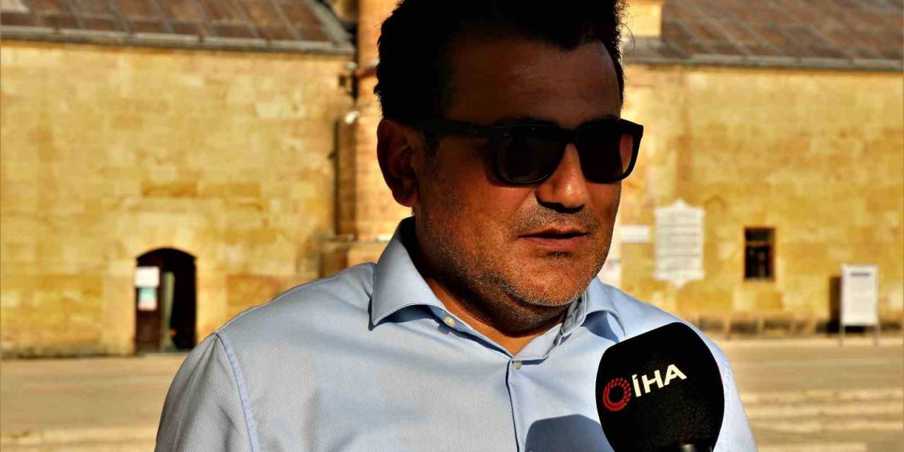 Kırşehirliler Vakfı Şube Başkanlığında Görev Değişimi
