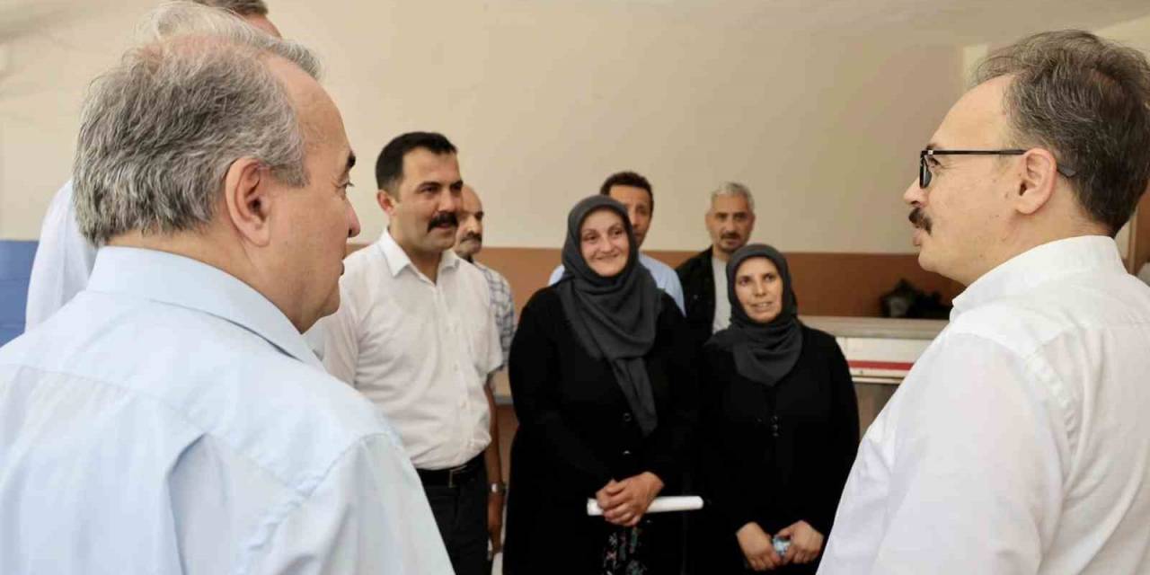 Üreten Kadınlarla Bir Araya Geldi