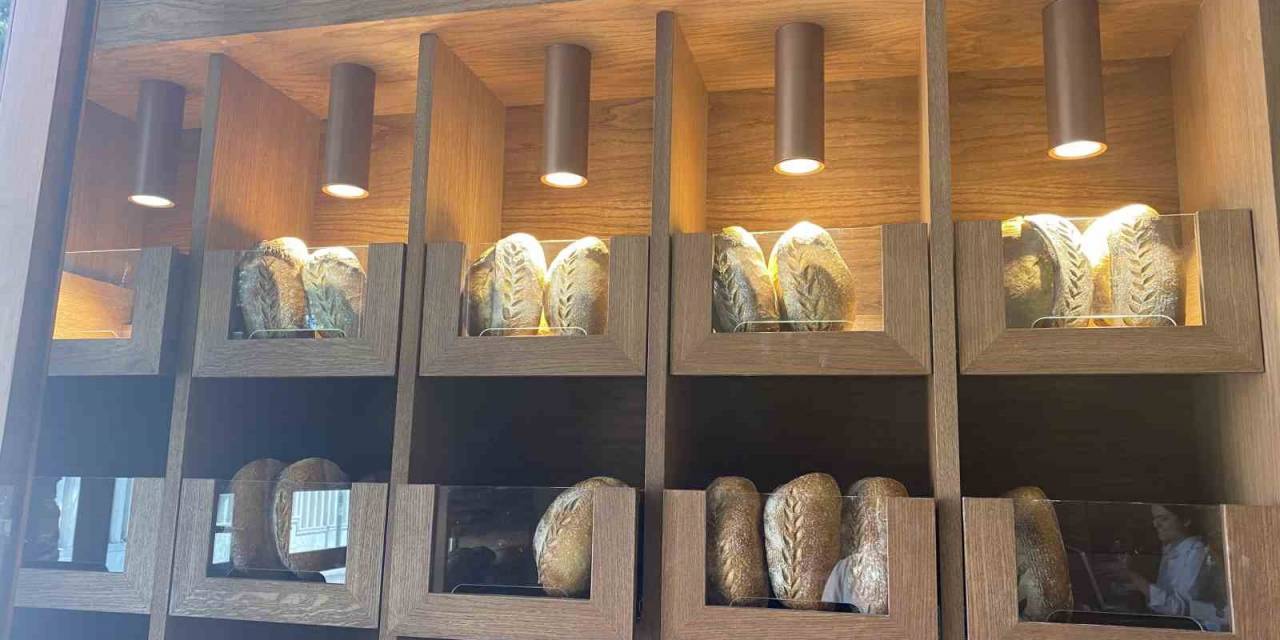 Zeytinburnun’da Alev Alev Yanan Tarihi Fırının Restorasyonunun Yüzde 95’i Tamamlandı