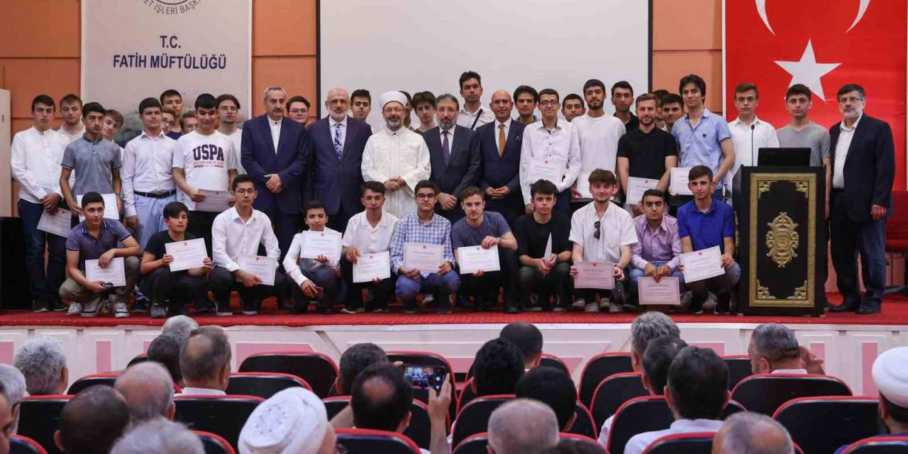 Diyanet İşleri Başkanı Erbaş “okuyucular Semineri” Kapanış Programına Katıldı