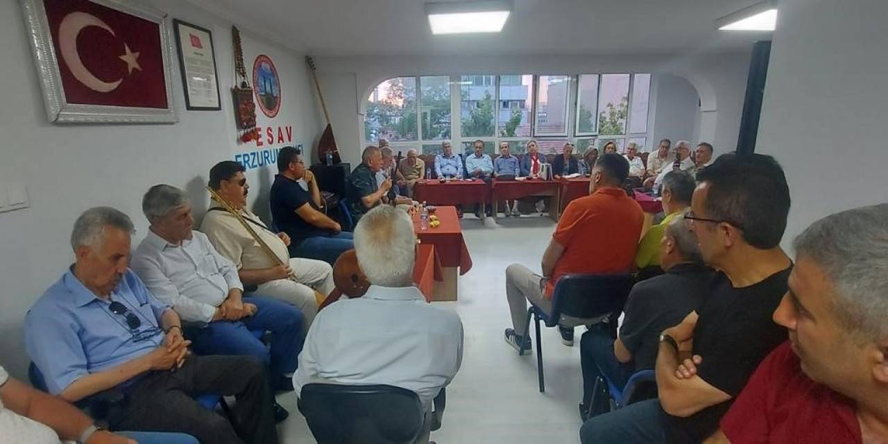 Esav’dan 23 Temmuz Erzurum Kongresi Paneli