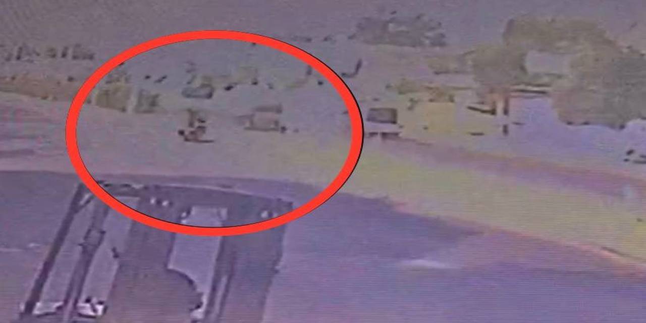 Motosikletli 2 Gencin Hayatını Kaybettiği Kaza Anı Kamerada