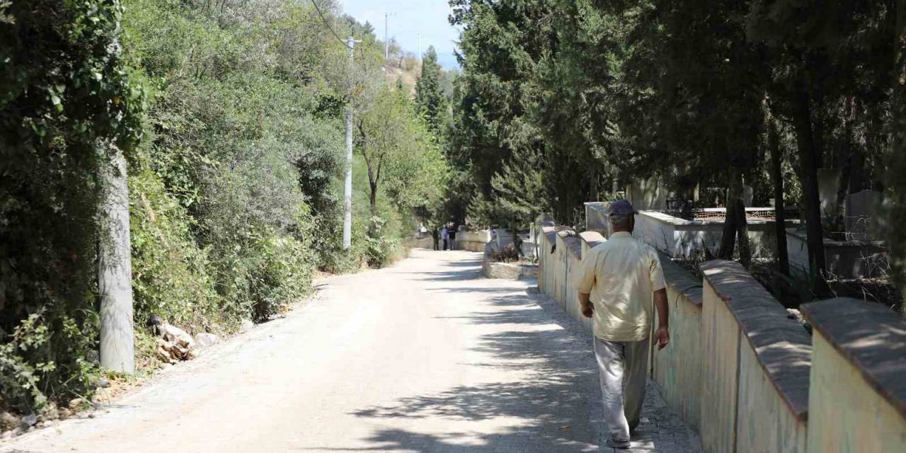 Tirilye Mezarlık Yolu Çalışmaları Tamamlandı