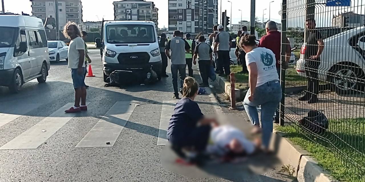 Edremit’te Kavşakta Zincirleme Kaza: 1 Yaralı