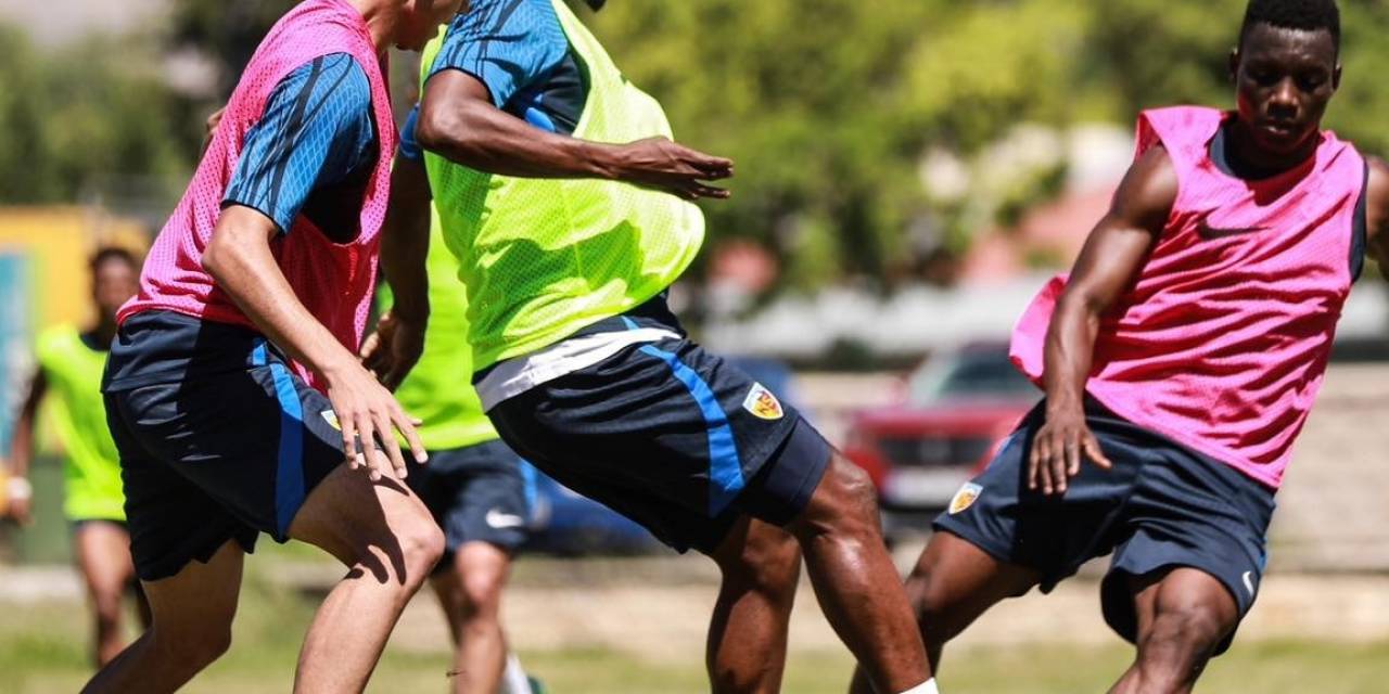 Kayserispor’da Belirsizlik: Transfer Yasağı Kaldırılamadı