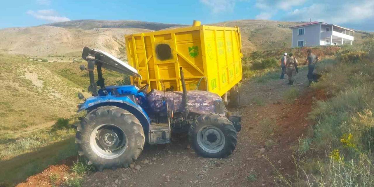 Erzincan’da Traktör Kazası: 1 Ölü 1 Yaralı