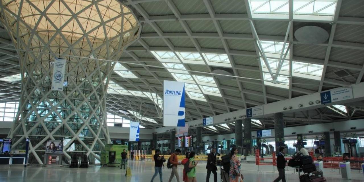 Yılın İlk Yarısında İzmir’e Yarım Milyon Turist