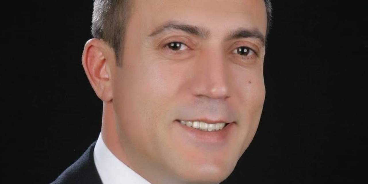 Hınıs Belediye Başkanı Erdoğan Eren Vefat Etti