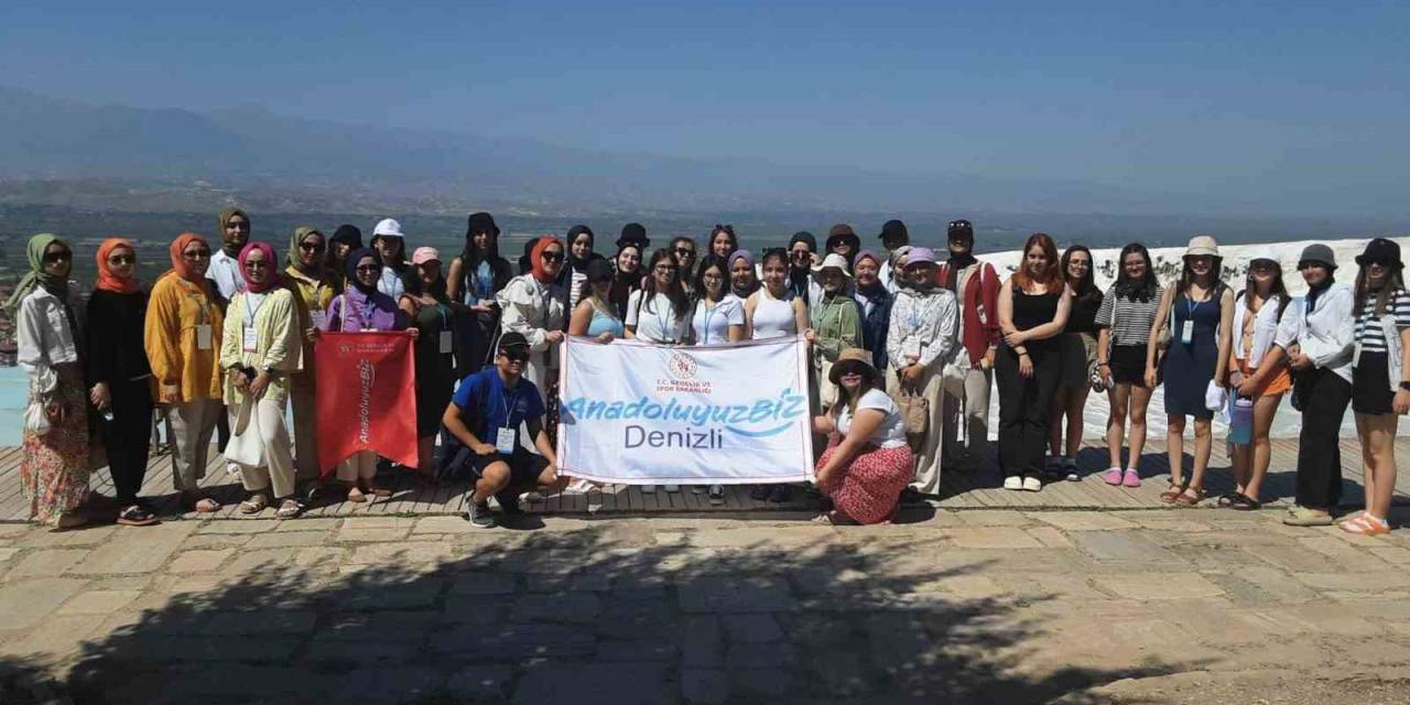 Bilecikli Gençler Denizli’nin Tarihi Ve Turistlik Yerlerini Gezdi