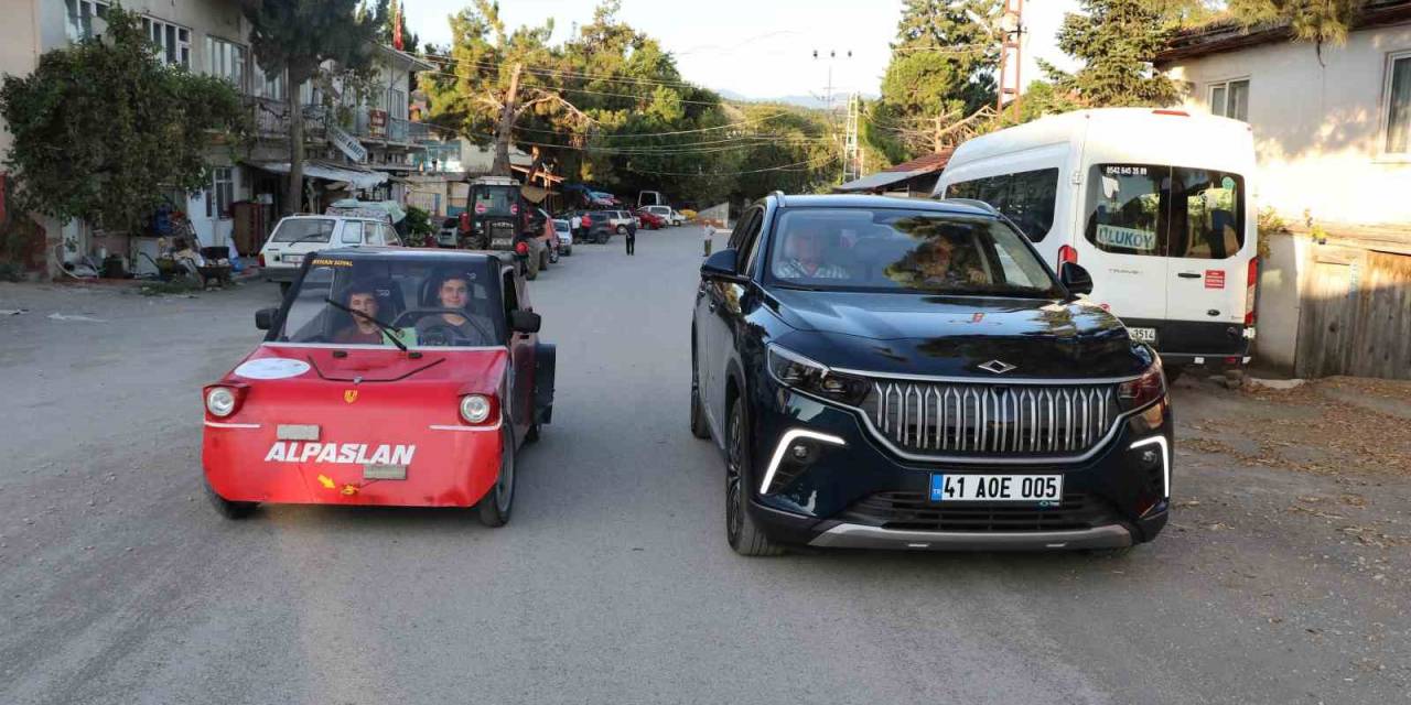 Alpaslan’ın Kaşiflerin, Togg Heyecanı