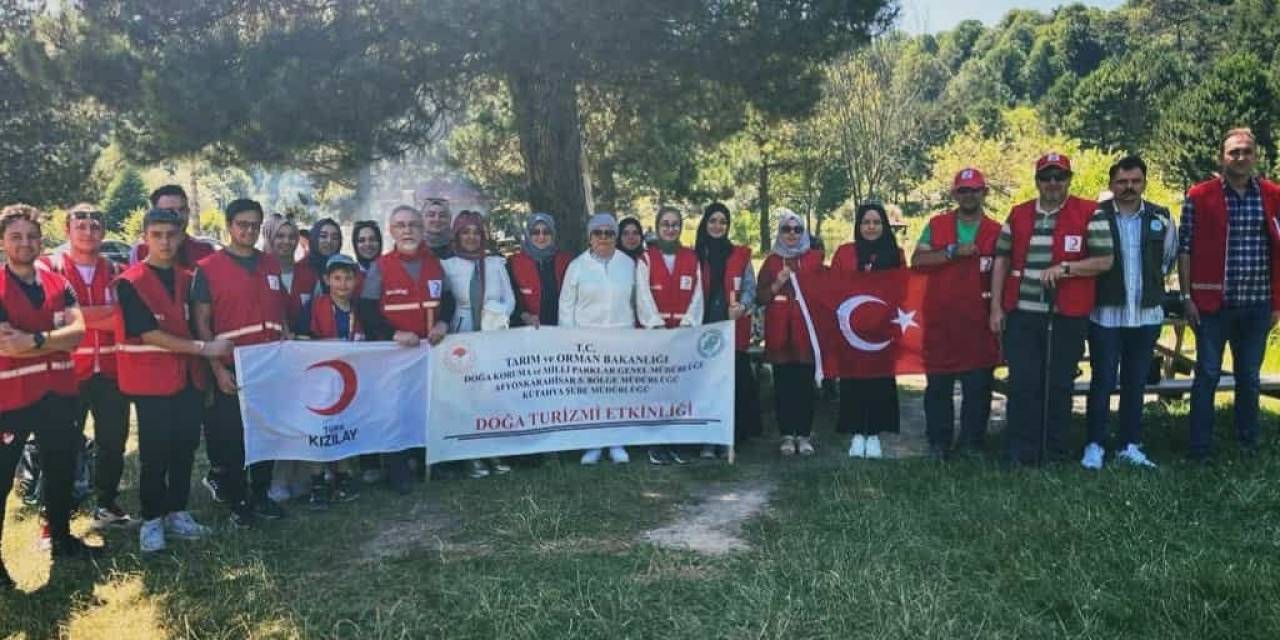 Kütahya Dkmp’den Domaniç’te Doğa Yürüyüşü