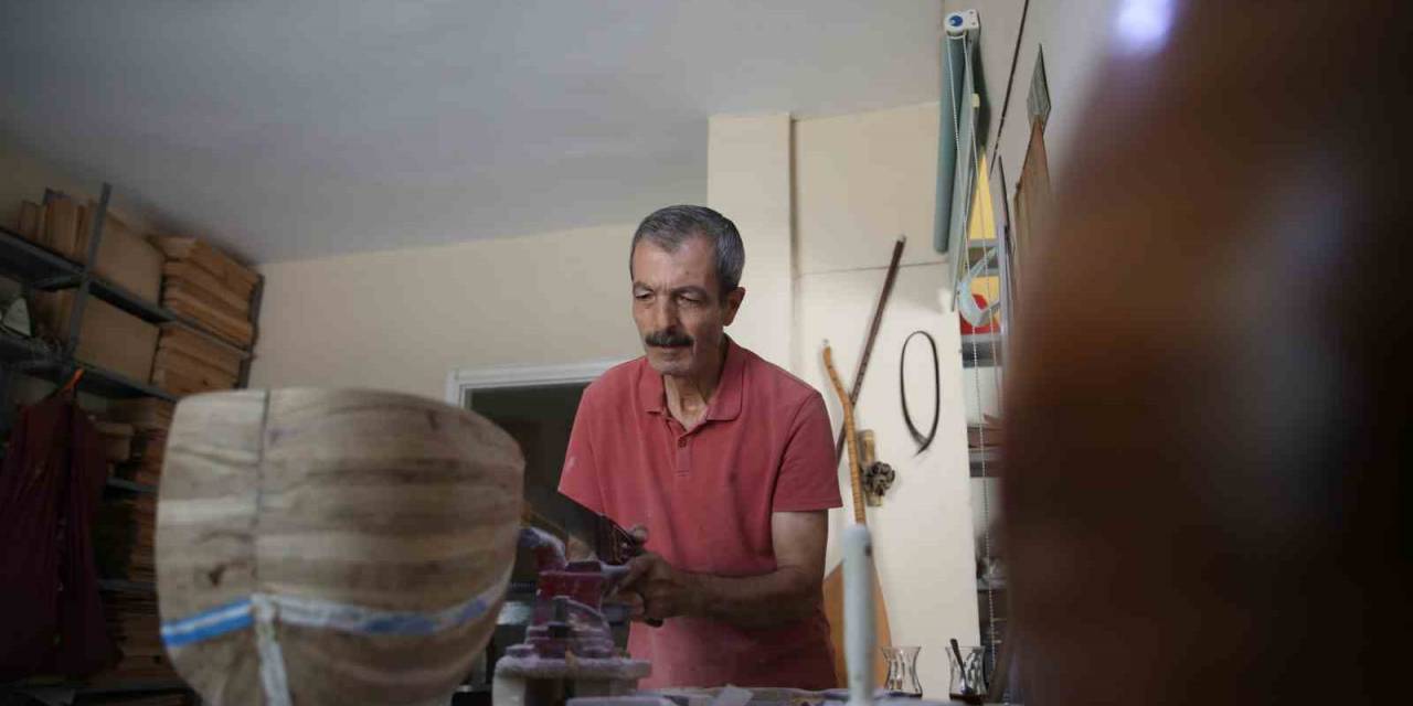 Sanatları Yok Olmaya Yüz Tutmuş Ustular Fabrikasyon Ürünlere Direniyor