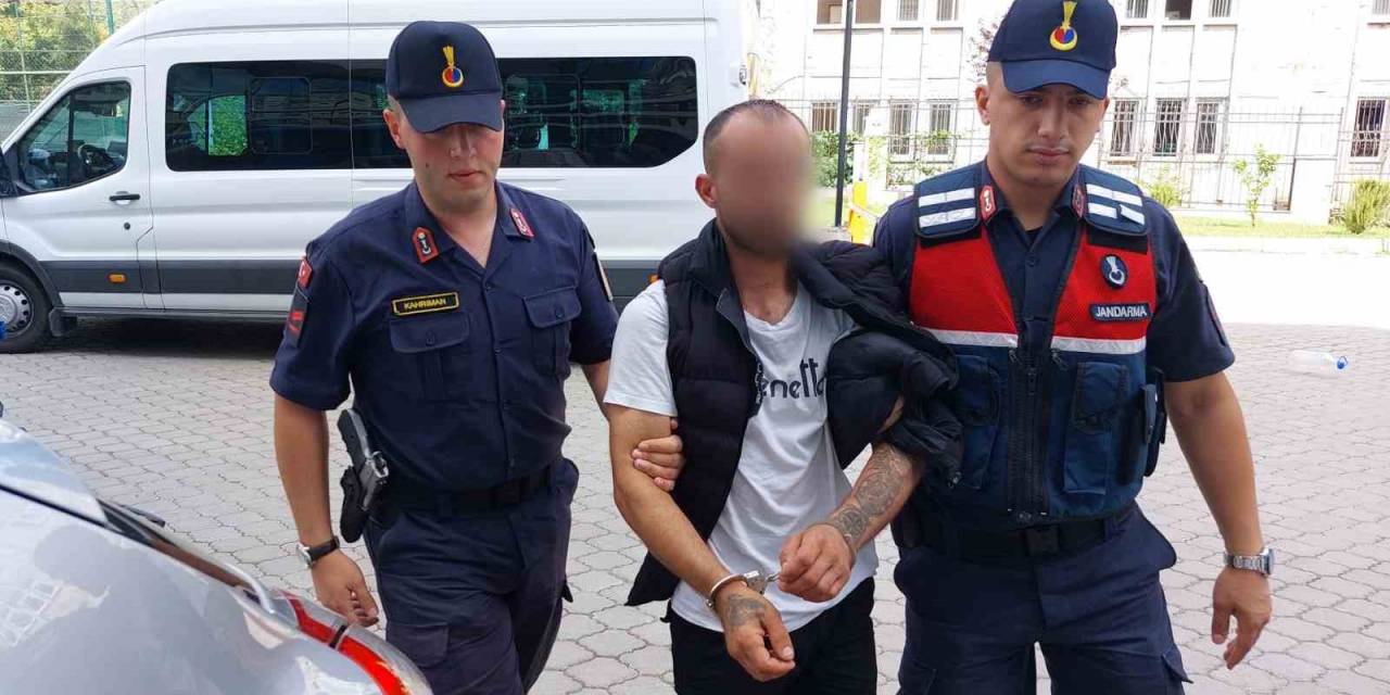 3 Evden Hırsızlık Yapan Şahıs Yakalandı