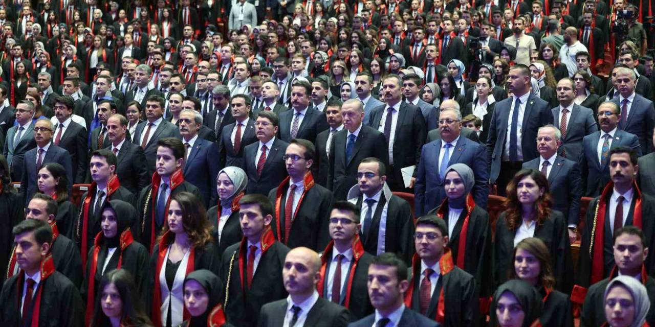 Cumhurbaşkanı Erdoğan: "yargı Alanında 2002’den Beri Yürüttüğümüz Zorlu Mücadeleyi, Sivil Bir Anayasayla Taçlandırmak İstiyoruz"