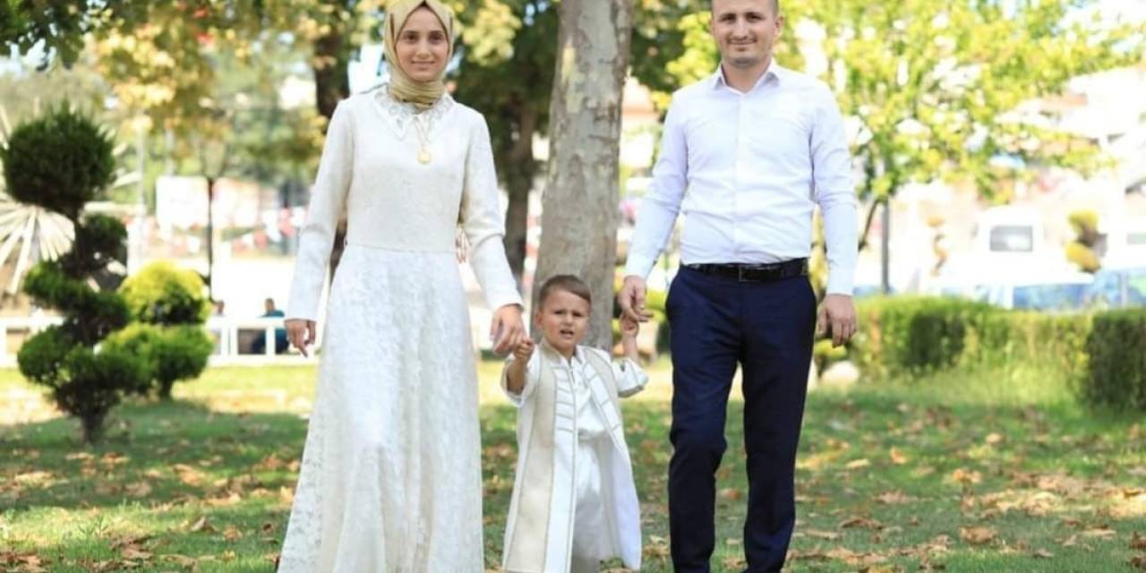 Kazada Vefat Eşine Duygusal Veda