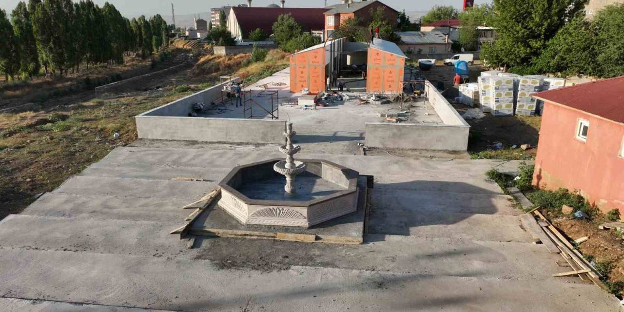 Muş’ta “cemiyet Sokak Çarşısı” Yapıldı