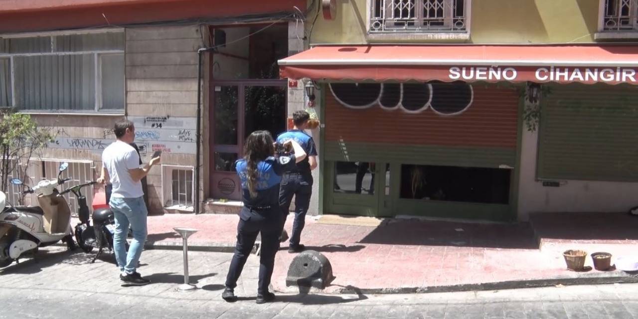 Cihangir’de “eş Değiştirme” Partisi Yapılan Mekan Mühürlendi