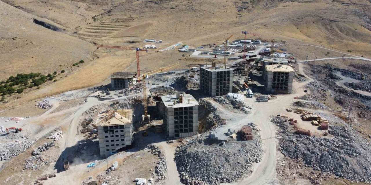 Malatya’da Kalıcı Konutlar Hızla Yükseliyor