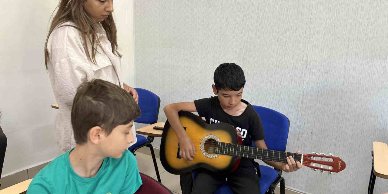 Müziğin Notaları Hacılar’dan Yükseliyor