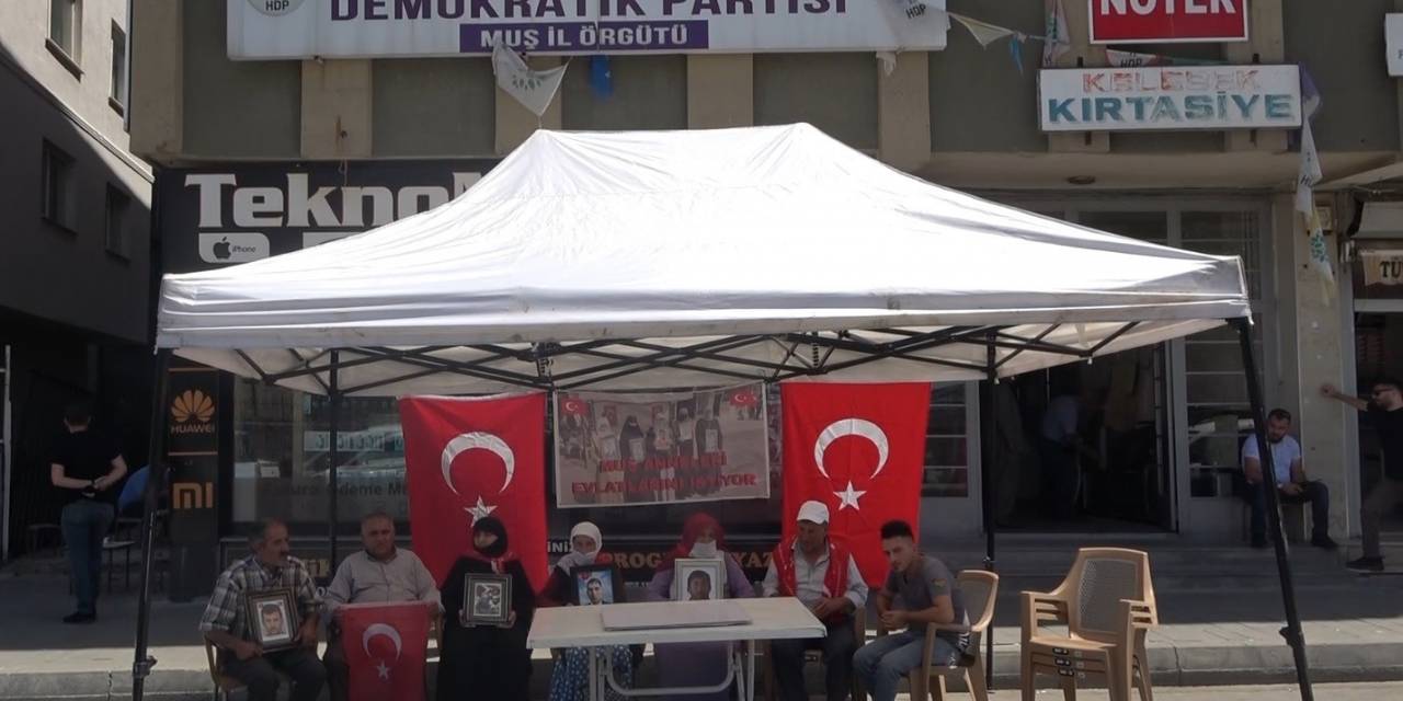 Evlat Nöbetindeki Annelerin Eylemi Devam Ediyor