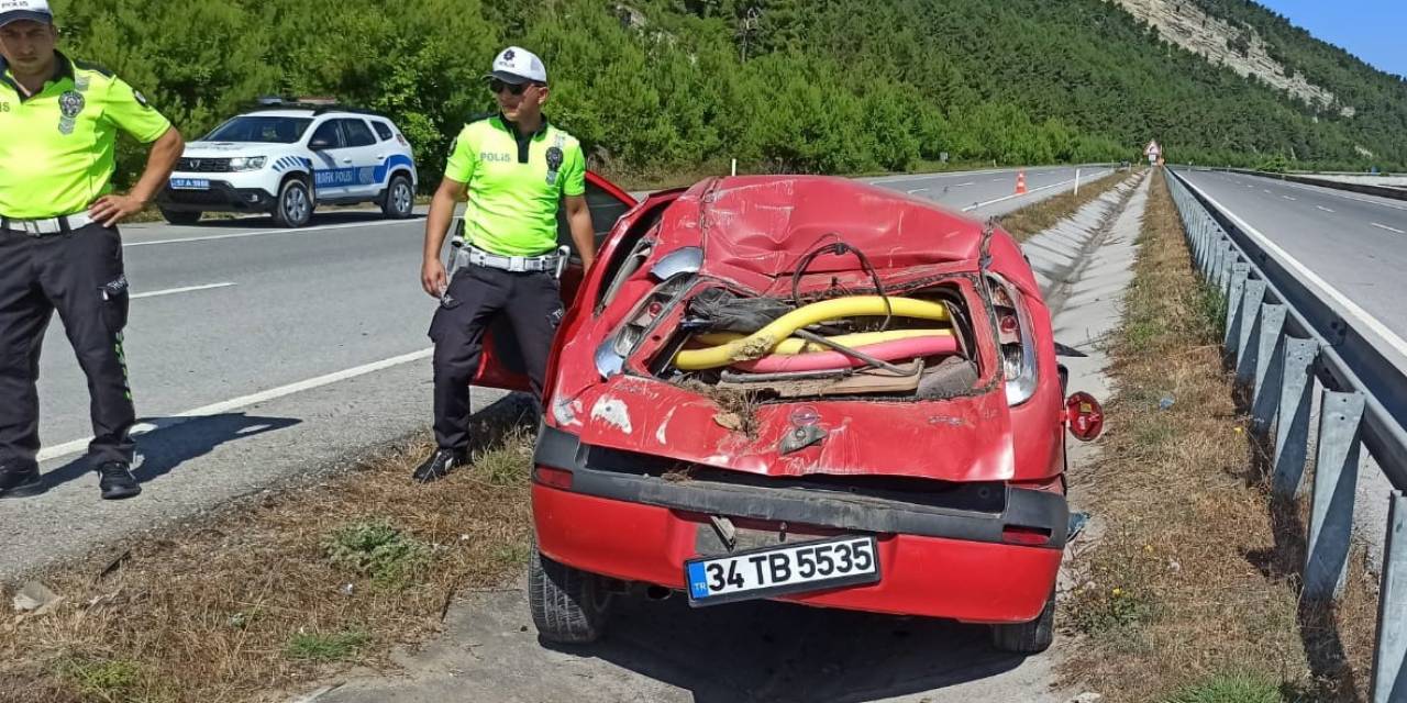 Otomobil Bariyere Çarptı: 1 Yaralı