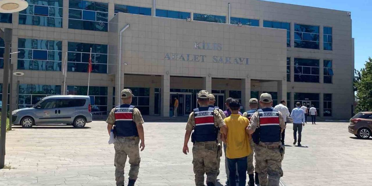 Bağ Evlerinden Hırsızlık Yapan 3 Zanlıdan 2’si Tutuklandı