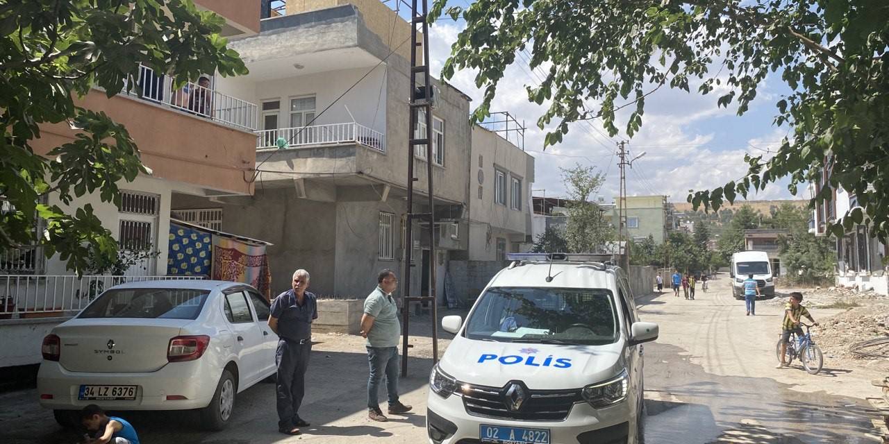 Kaynak Makinesinden Çıkan Kıvılcım Yangına Neden Oldu