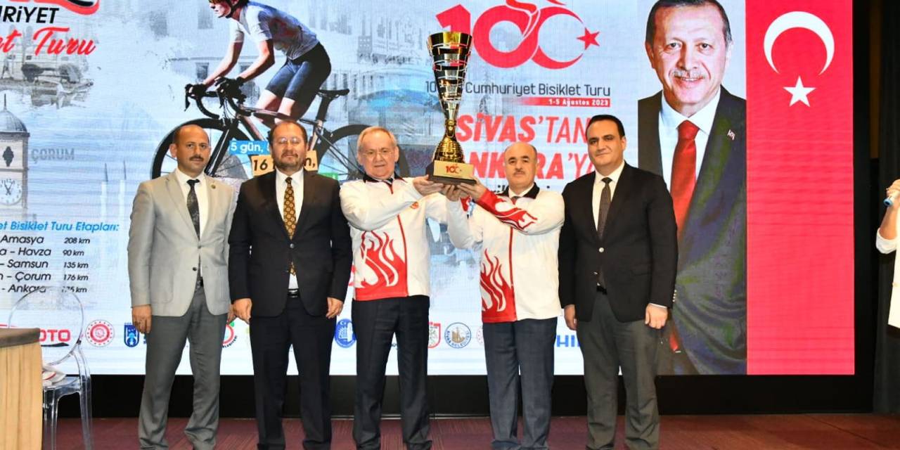 100. Yıl Cumhuriyet Bisiklet Turu Samsun Lansmanı Yapıldı