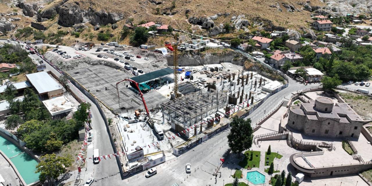 Sille’dekapalı Otopark, Karma Yapılar Ve Meydan Düzenlemesi Projesinin Temeli Atıldı