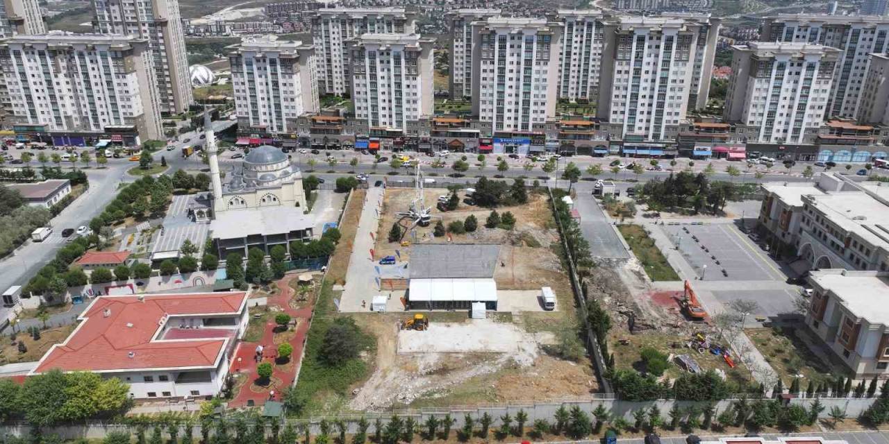 Başakşehir’de Bahçekent Spor Parkı’nın Temeli Törenle Atıldı