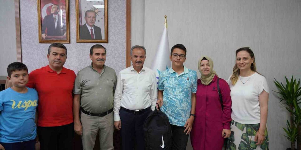 Yks’de Derece Yapan Öğrencilere Tebrik