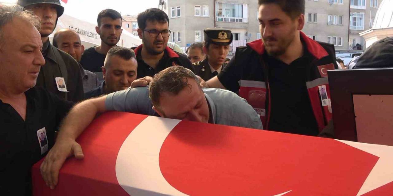 Şehit Mehmet Özler Son Yolculuğuna Uğurlandı