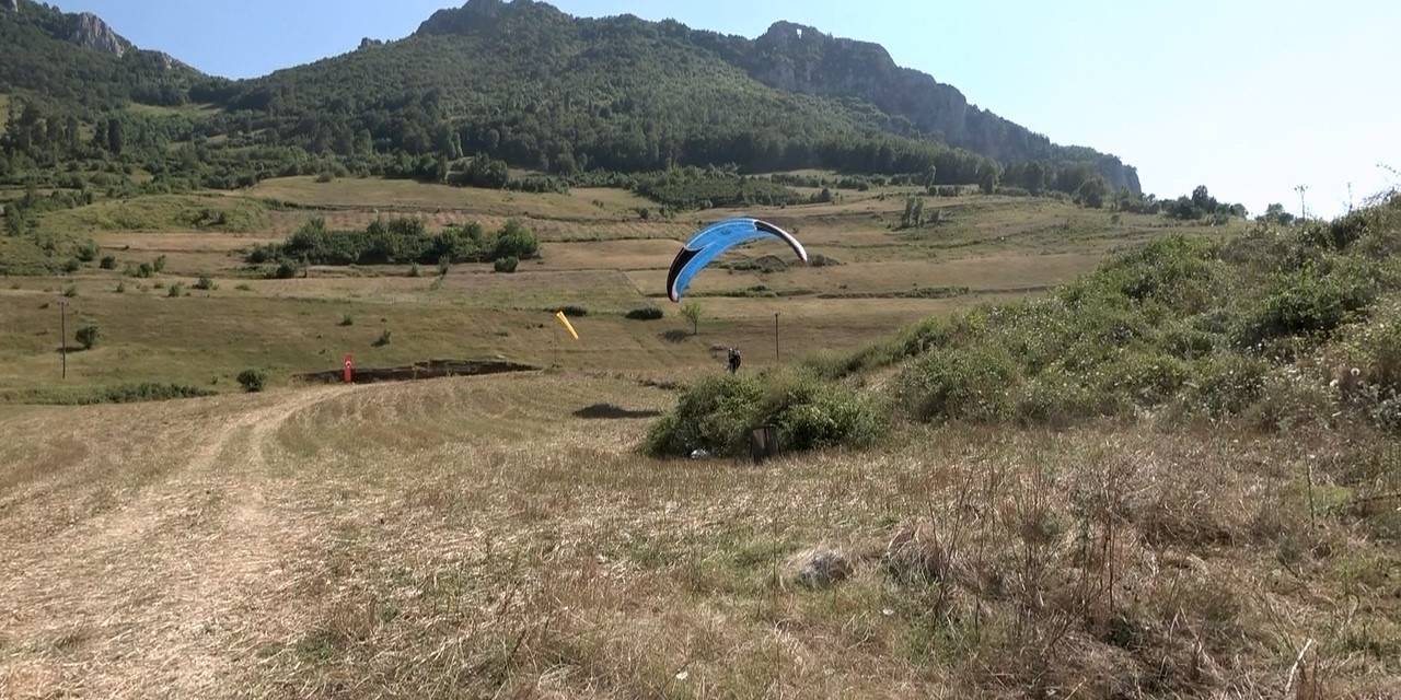 Uluslararası Kapıkaya Doğa Sporları Ve Kültür Festivali’nde Ayaklar Yerden Kesildi