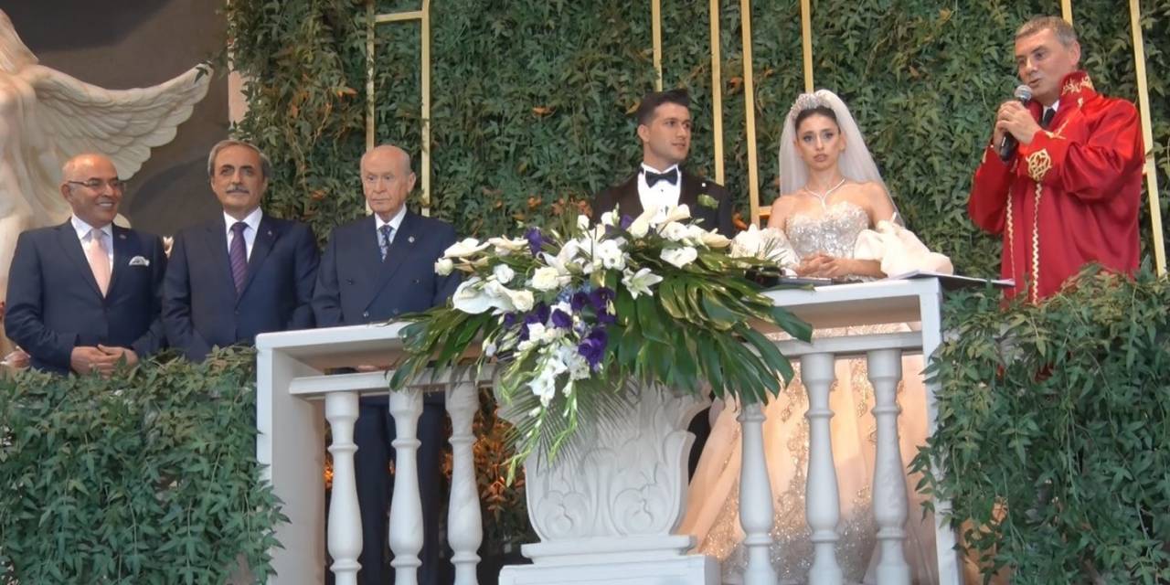 Gölbaşı Belediye Başkanı Şimşek, Kızının Nikahını Kıydı