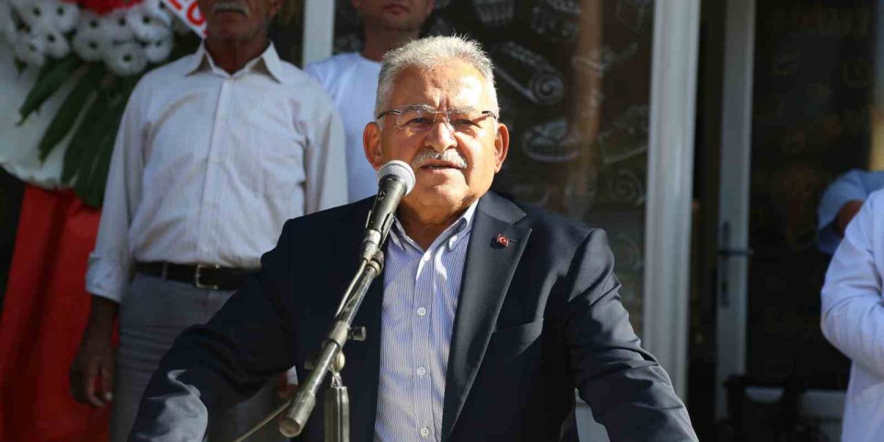 Vali Çiçek Ve Başkan Büyükkılıç, Sarkafe Pastanesi Ve Kitap Kafe’nin Açılışını Yaptı