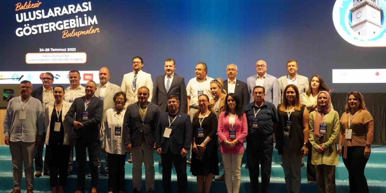 Dünyaca Ünlü Uzmanlar Balıkesir Uluslararası Göstergebilim Buluşmaları’nda Bir Araya Geldi