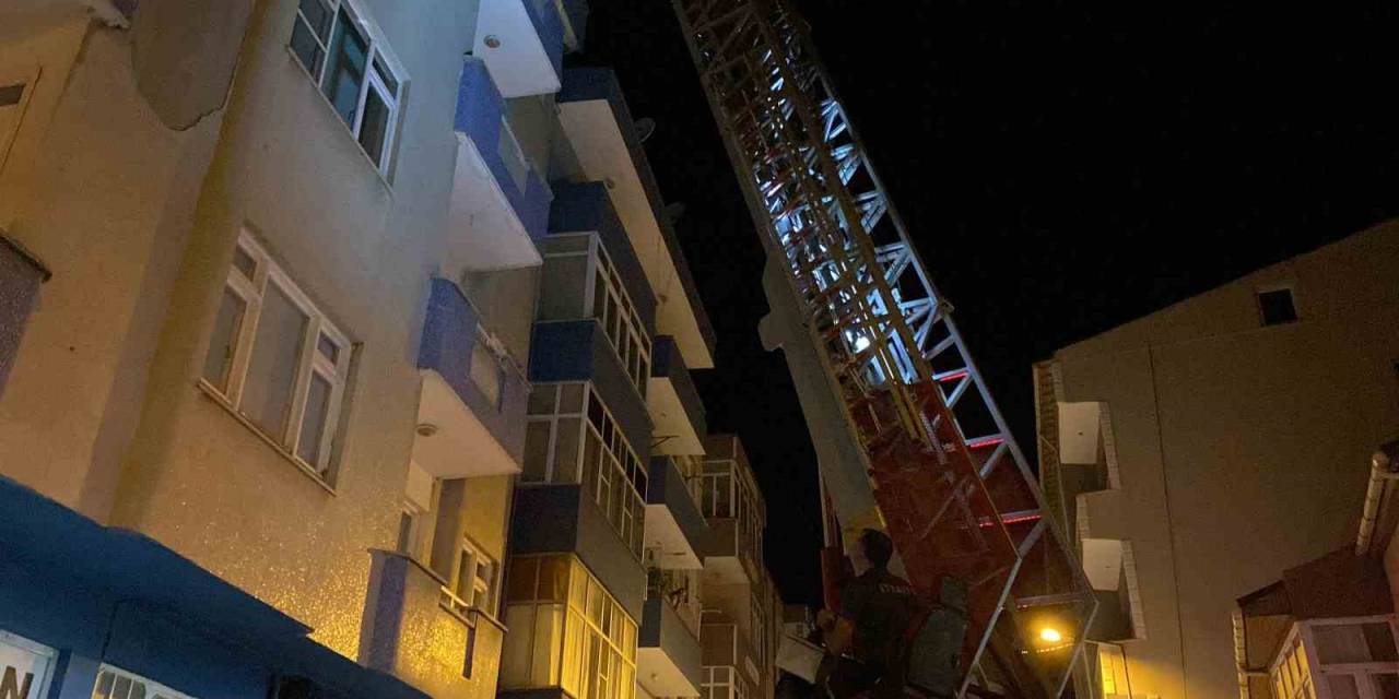 Uzunköprü’de Korkutan Ev Yangını